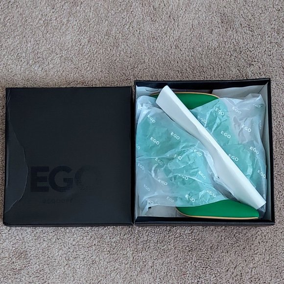 BROOKS POINTED TOE SCULPTURED ROUND HEEL ANKLE SOCK BOOT IN GREEN LYCRA - Picture 4 of 7